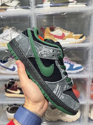Nike SB Dunk Low Pro There Skateboard