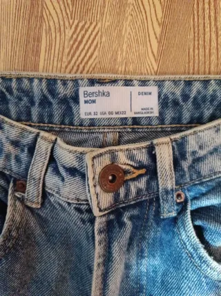 Pantalón vaquero Bershka