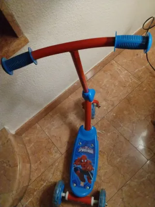 Patinete Spiderman 3 Ruedas Niño