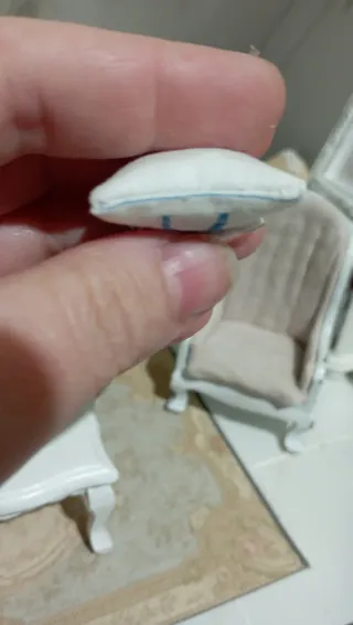 Cuscino Miniatura Fatto a Mano 1:12