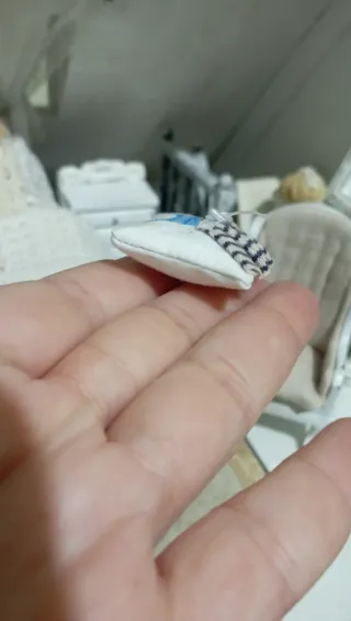 Cuscino Miniatura Fatto a Mano 1:12