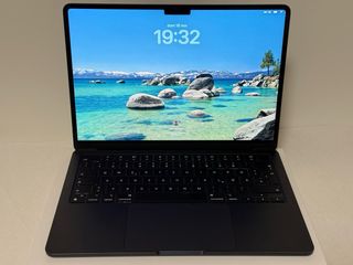 MacBook Air M2 13.6 8GB Medianoche + Caja Original