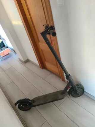 Patinete Eléctrico Negro