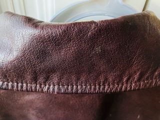 Chaqueta de cuero marrón