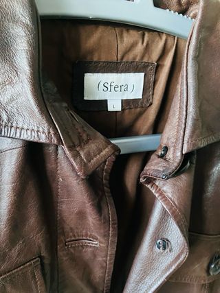 Chaqueta de cuero marrón
