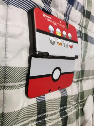 Carcasa New Nintendo 3DS xl Pokémon