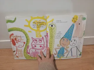 Libro infantil  Sin título (Hervé Tullet)