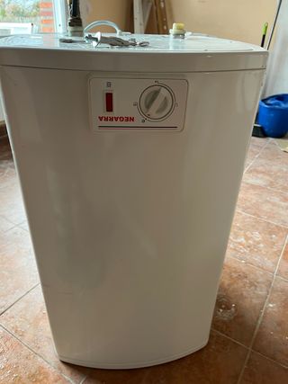 Termo de agua caliente Negarra