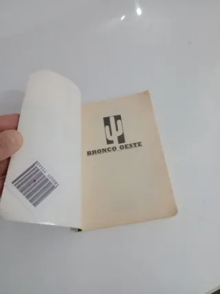 Estefanía. Colgó las armas.