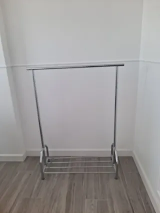 Porta abiti galantuomo in metallo