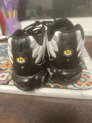 Zapatillas Nike Air Max Tavas Negras/Grises