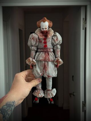 Pennywise 1/6 Hot Toys CUSTOM
