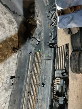 PARAGOLPES DELANTERO SEAT LEON I TOLEDO II GRIS