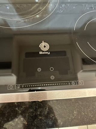 Vitrocerámica Balay 3 fuegos