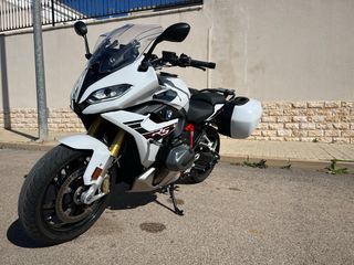 BMW R1250RS Blanca
