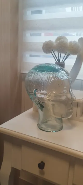 Testa di manichino vintage in vetro