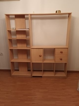 Estanteria color claro