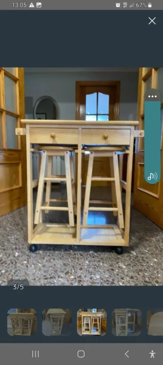 Tavolo da cucina ribaltabile con sgabelli