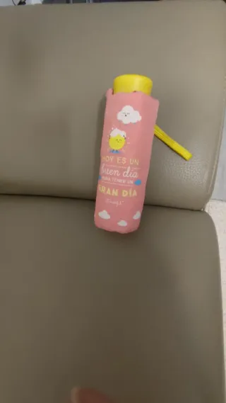 Paraguas infantil con mensaje Hoy es un buen día