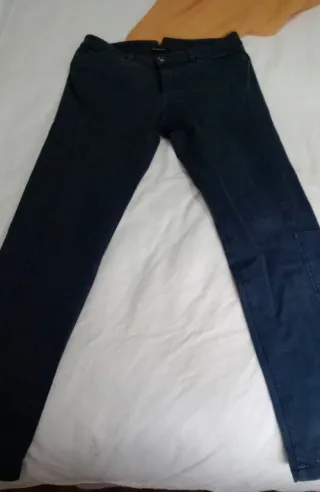 Pantalones vaqueros Massimo Dutti