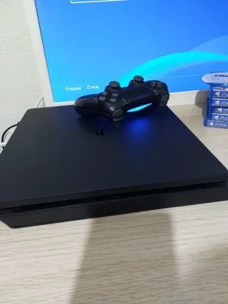PS4 Slim 1TB + Mando + Juegos
