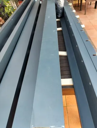 Pérgola bioclimática para terraza/jardín -250kilos