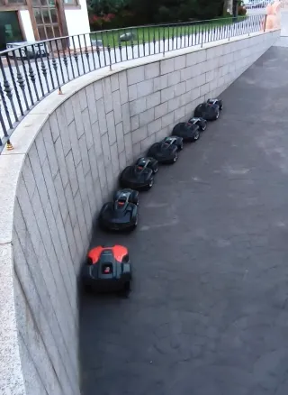 Husqvarna Automower 550 EPOS Cortacésped Seminuevo