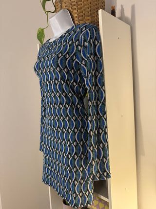 Vestido corto de manga larga inspiración vintage