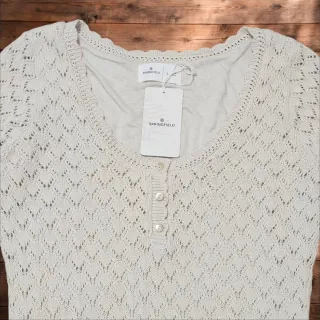 Vestido de punto calado