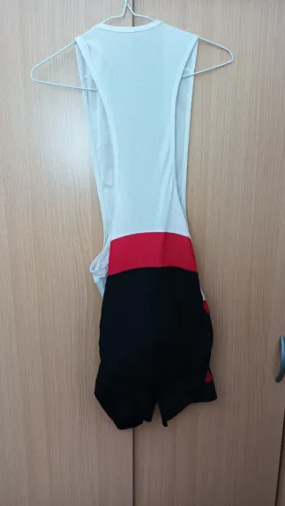 Ropa bicicleta: maillots y culotes