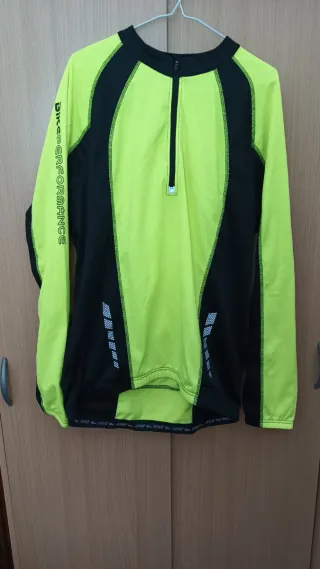 Ropa bicicleta: maillots y culotes