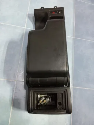 Reposabrazos BMW E46 Negro