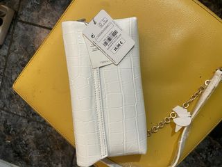 Bolso blanco para bodas