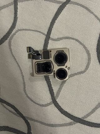 Cámara Trasera iPhone 15 Pro Max