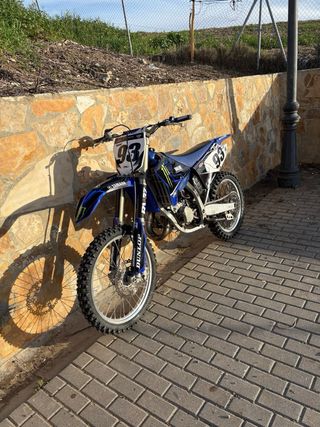 Yamaha YZ 125
