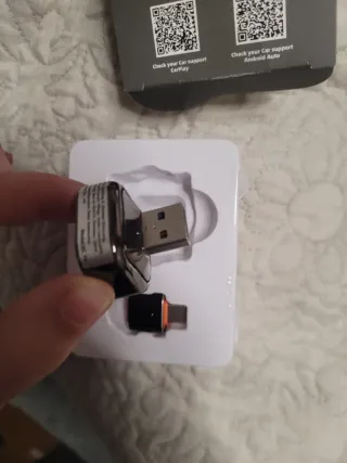 Adaptador Inalámbrico CarPlay Android Auto