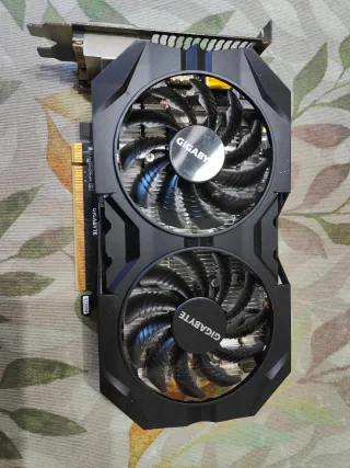 Tarjeta gráfica Gigabyte GTX 950 con 2Gb