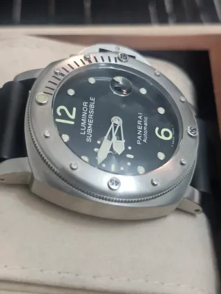 Reloj Panerai Luminor Submersible Automático