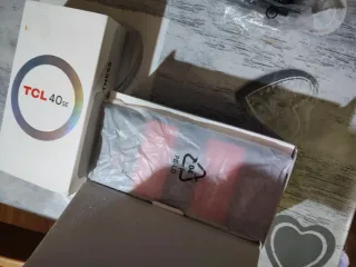 Smartphone TCL 40 SE Nuevo