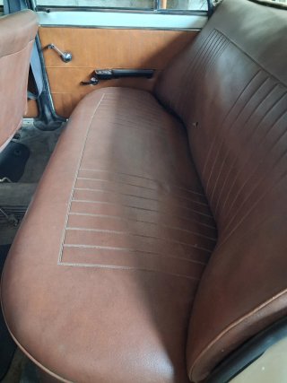 SEAT 124 1971