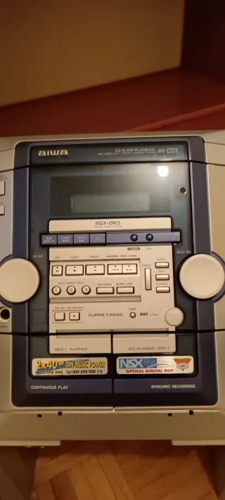 Equipo de música Aiwa CD-R/RW