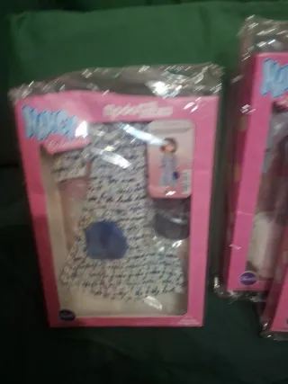 Lote 4 vestidos Nancy