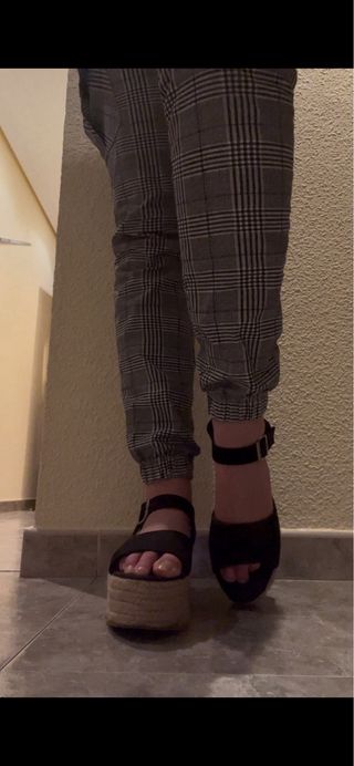 Plataformas esparto negras y beige