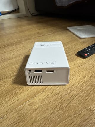 Mini Proyector LED Z1 Blanco Nuevo