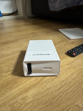 Mini Proyector LED Z1 Blanco Nuevo