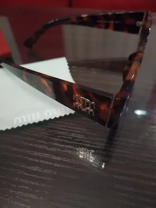 Gafas de sol Miu Miu Carey