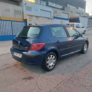 Peugeot 307 2004