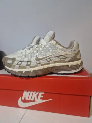 Zapatillas Nike P-6000 Beige/Blanco