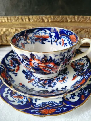 Tazza con doppio piattino fine 800 England