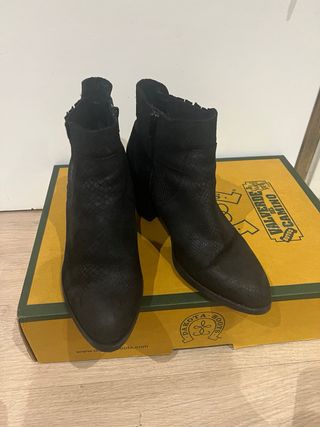 Botines Negro Talla 39